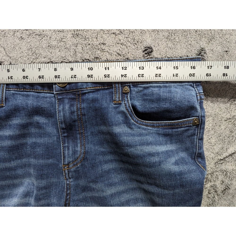Kut from the Kloth Straight Leg Jeans - Medium Blue Wash - Picture 8 of 14